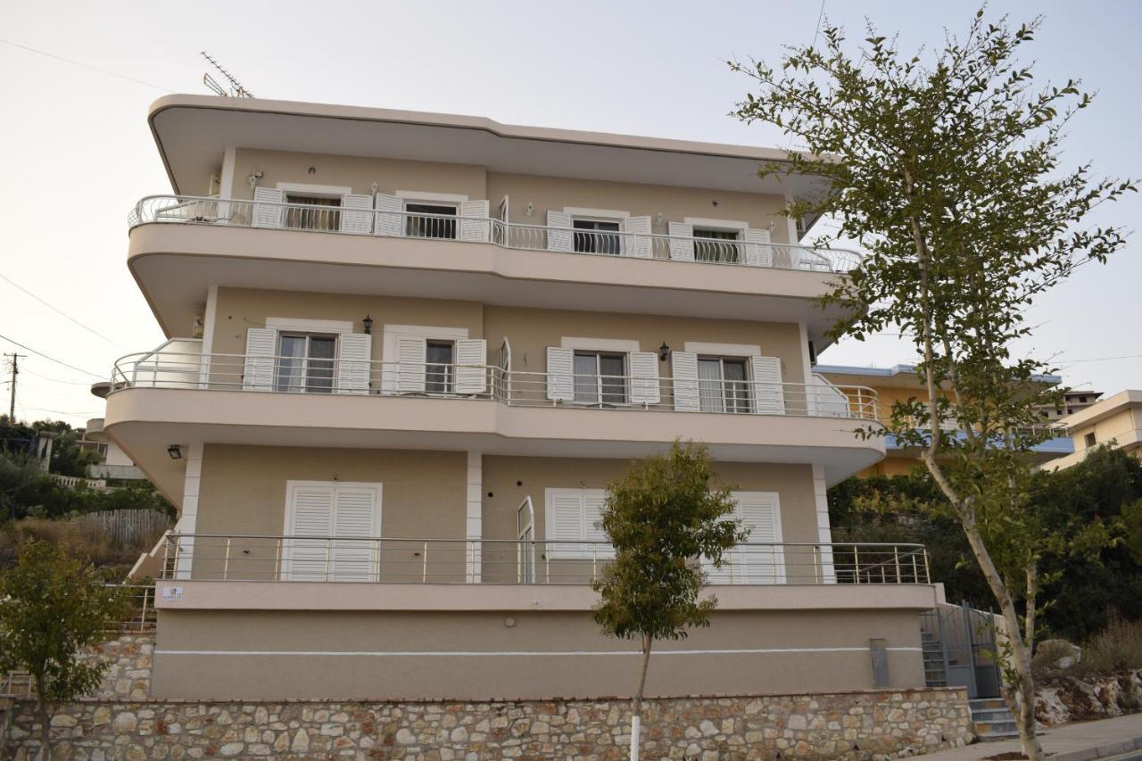 Isabela Apartments Sarande Exterior photo