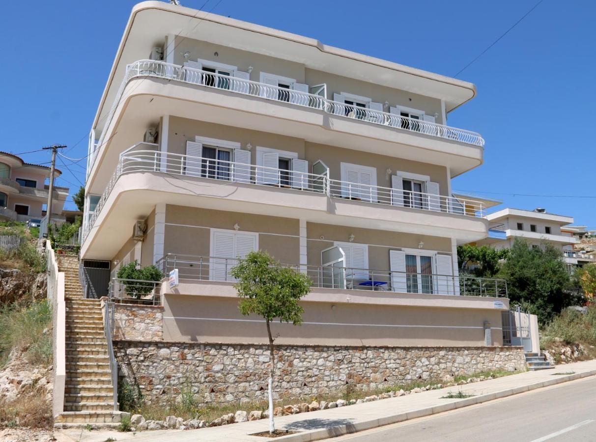 Isabela Apartments Sarande Exterior photo