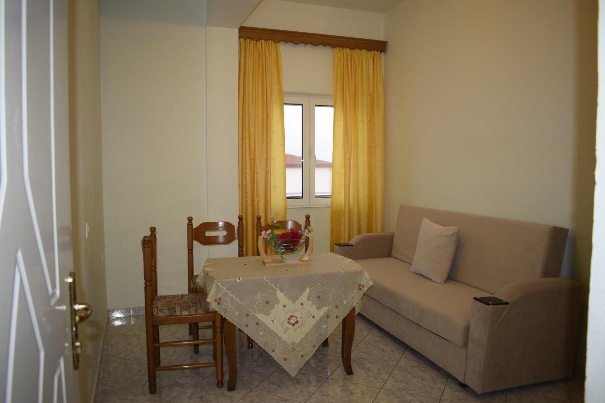 Isabela Apartments Sarande Exterior photo